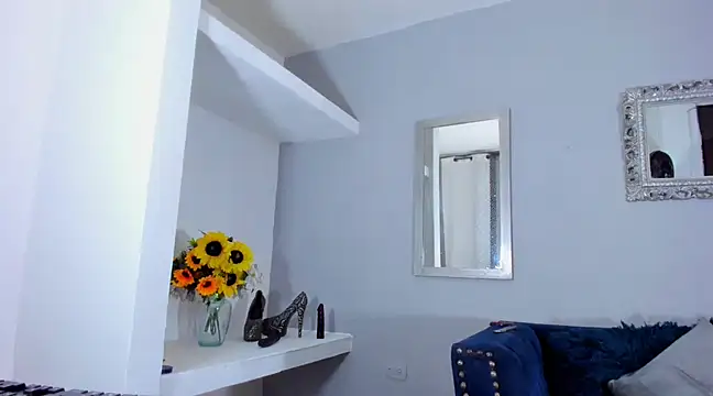 Snapshot of Grace_Evansx_ chatting on 02/25/25, 08:09 Grace Evansx  online show from 02/25/25, 08:09