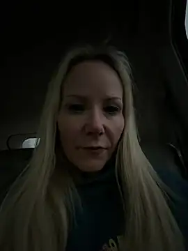 Snapshot of Sexual_Lovable_Doll chatting on 01/16/26, 03:05 Sexual Lovable Doll online show from 01/16/26, 03:05