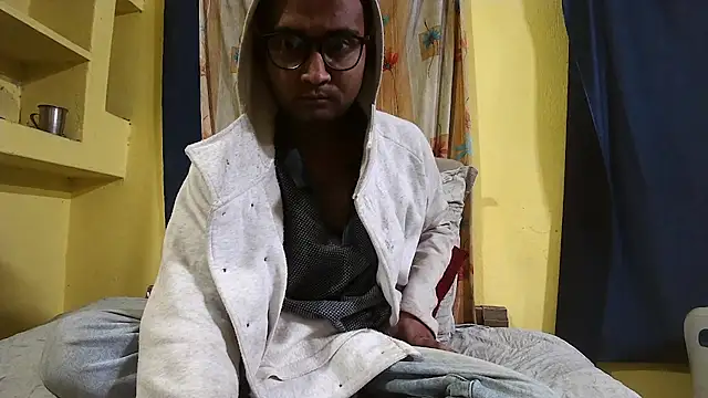 Snapshot of Cute_boy2000 chatting on 12/30/24, 07:42 Cute boy2000 online show from 12/30/24, 07:42