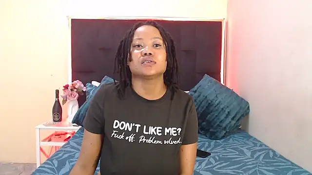 Snapshot of CancerGodessX chatting on 02/12/25, 03:07 CancerGodessX online show from 02/12/25, 03:07