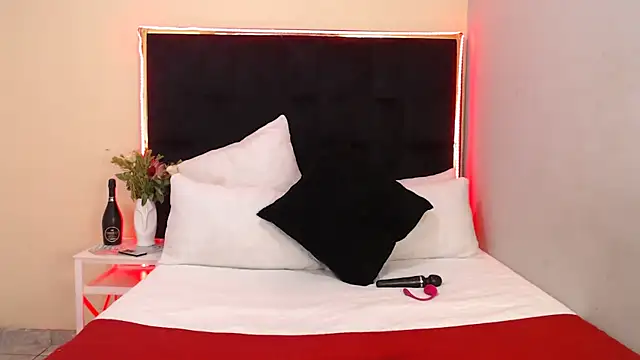 Snapshot of CancerGodessX chatting on 02/15/25, 03:17 CancerGodessX online show from 02/15/25, 03:17