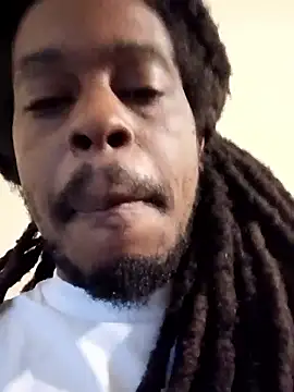 Snapshot of biggdick10 chatting on 03/01/26, 02:13 biggdick10 online show from 03/01/26, 02:13