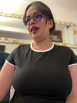 andra rose online show from 01/28/25, 11:17