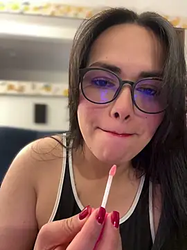 andra rose online show from 02/14/25, 11:09