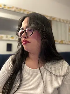 andra rose online show from 02/17/25, 11:31