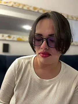 andra rose online show from 02/28/25, 11:12