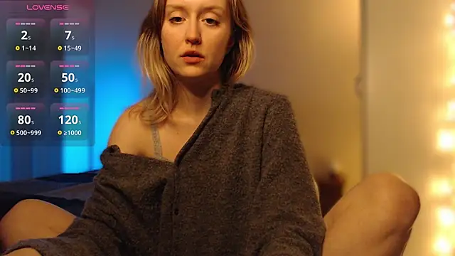 Snapshot of iilovetomatoes chatting on 02/14/26, 10:28 iilovetomatoes online show from 02/14/26, 10:28