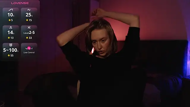 Snapshot of iilovetomatoes chatting on 02/25/26, 10:08 iilovetomatoes online show from 02/25/26, 10:08