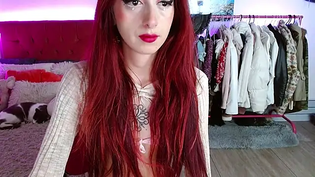 alisseallie online show from 10/11/25, 05:44