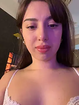 Snapshot of Tasty_Nora chatting on 03/01/25, 04:47 Tasty Nora online show from 03/01/25, 04:47