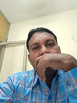 Snapshot of adicma123 chatting on 06/02/26, 04:03 adicma123 online show from 06/02/26, 04:03