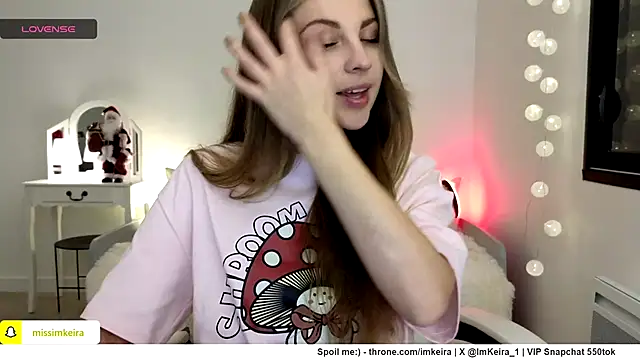 Snapshot of ImKeira chatting on 12/01/24, 07:14 ImKeira online show from 12/01/24, 07:14