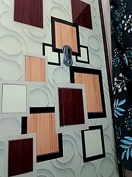 ANGE-MOU online show from 03/31/26, 03:52