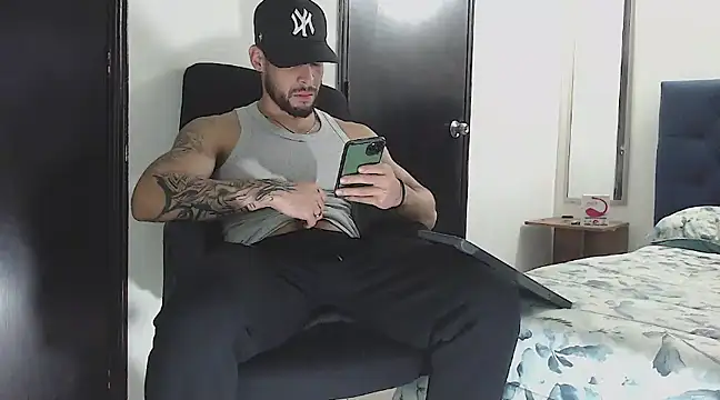 danielconor 26 online show from 12/20/24, 12:19