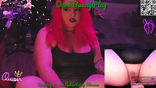 Snapshot of DarkBunnyPlay chatting on 05/08/26, 06:57 DarkBunnyPlay online show from 05/08/26, 06:57