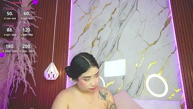 haylie  online show from 01/19/25, 02:25