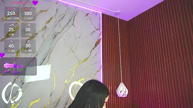 haylie  online show from 01/21/25, 06:22