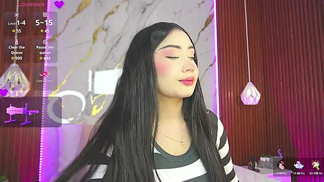 haylie  online show from 02/01/25, 01:23