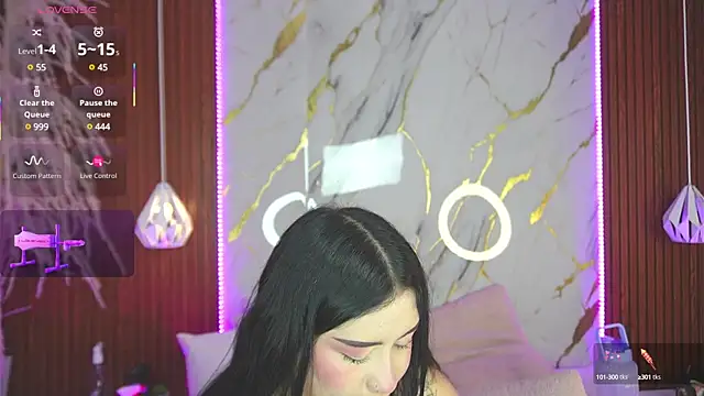 haylie  online show from 02/08/25, 05:18