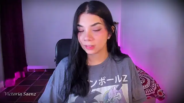 Snapshot of victoriaasaenz_ chatting on 04/16/26, 12:44 victoriaasaenz online show from 04/16/26, 12:44