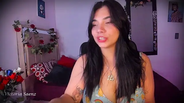 Snapshot of victoriaasaenz_ chatting on 06/18/26, 12:55 victoriaasaenz online show from 06/18/26, 12:55