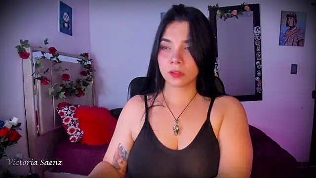Snapshot of victoriaasaenz_ chatting on 06/26/26, 12:59 victoriaasaenz online show from 06/26/26, 12:59