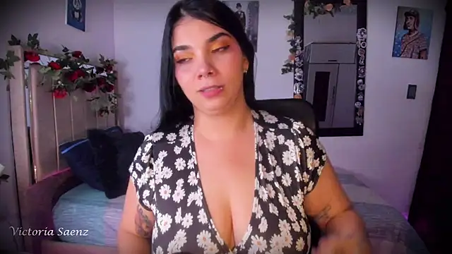 Snapshot of victoriaasaenz_ chatting on 07/23/26, 01:08 victoriaasaenz online show from 07/23/26, 01:08