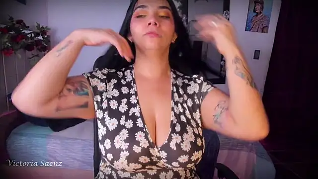 Snapshot of victoriaasaenz_ chatting on 07/23/26, 01:58 victoriaasaenz online show from 07/23/26, 01:58