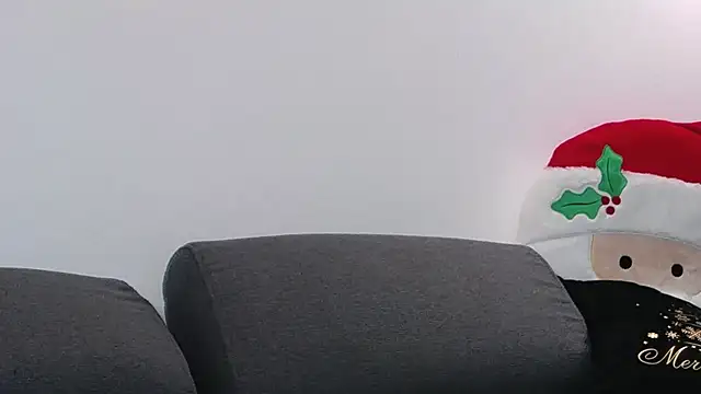 Snapshot of elsiemacks chatting on 12/08/24, 11:19 elsiemacks online show from 12/08/24, 11:19