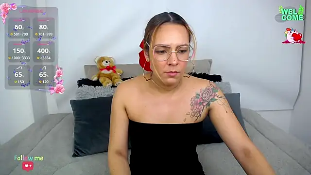 Bianca     online show from 03/03/25, 08:32