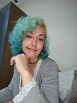 MariLouM online show from 05/14/26, 06:26