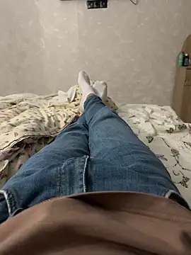 mihaixxx1 online show from 10/21/25, 07:25