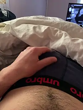 Snapshot of mihaixxx1 chatting on 04/15/26, 04:08 mihaixxx1 online show from 04/15/26, 04:08