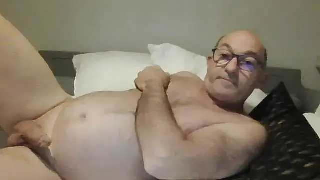 chrichri38xh online show from 02/13/25, 10:22