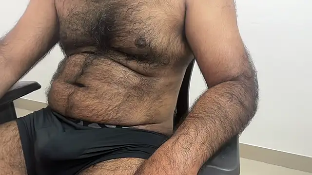 Snapshot of sundar1988cse chatting on 03/28/26, 06:02 sundar1988cse online show from 03/28/26, 06:02