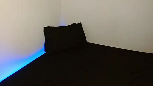 Snapshot of Mehottie29 chatting on 01/06/25, 03:20 Mehottie29 online show from 01/06/25, 03:20