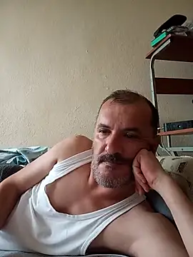 Snapshot of bestofyalcinturkey chatting on 11/08/25, 02:17 bestofyalcinturkey online show from 11/08/25, 02:17