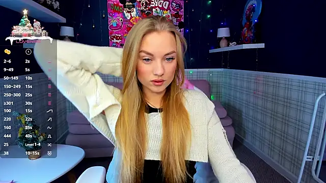 Snapshot of Barbie_Lis chatting on 12/22/24, 11:41 Barbie Lis online show from 12/22/24, 11:41