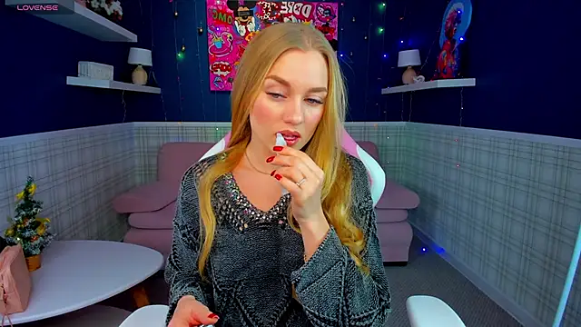 Snapshot of Barbie_Lis chatting on 01/07/25, 01:28 Barbie Lis online show from 01/07/25, 01:28