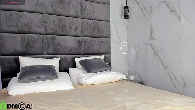 Snapshot of Barbie_Lis chatting on 09/08/25, 11:37 Barbie Lis online show from 09/08/25, 11:37