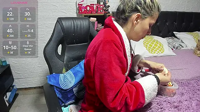 lauren ashlee online show from 02/18/25, 04:59