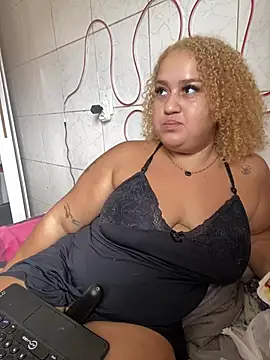 MinaBoss online show from 02/04/25, 04:39