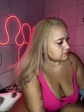 MinaBoss online show from 02/20/25, 01:57