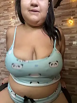 Snapshot of MinaBoss chatting on 04/02/26, 07:44 MinaBoss online show from 04/02/26, 07:44