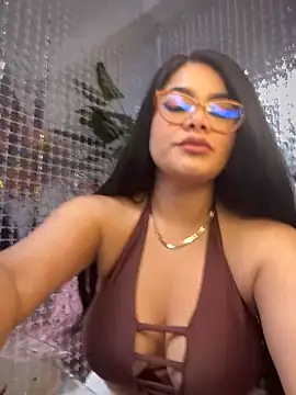 Snapshot of Insane_Issa chatting on 01/07/25, 07:17 Insane Issa online show from 01/07/25, 07:17