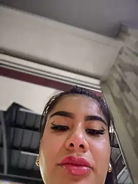 Snapshot of Insane_Issa chatting on 03/02/25, 10:27 Insane Issa online show from 03/02/25, 10:27