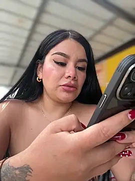 Insane Issa online show from 02/10/26, 04:11