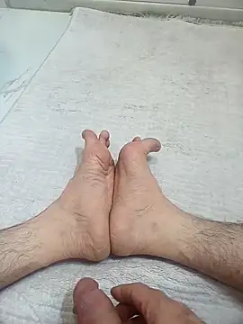 Hardapple01 online show from 03/31/26, 09:04