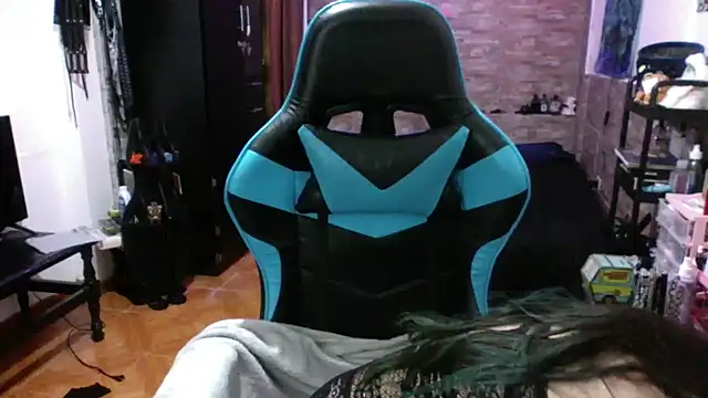 AngelaQueen  online show from 11/14/25, 05:44