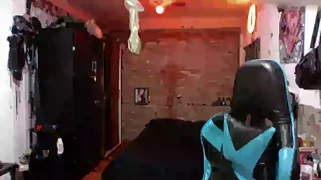 AngelaQueen  online show from 11/25/25, 06:19